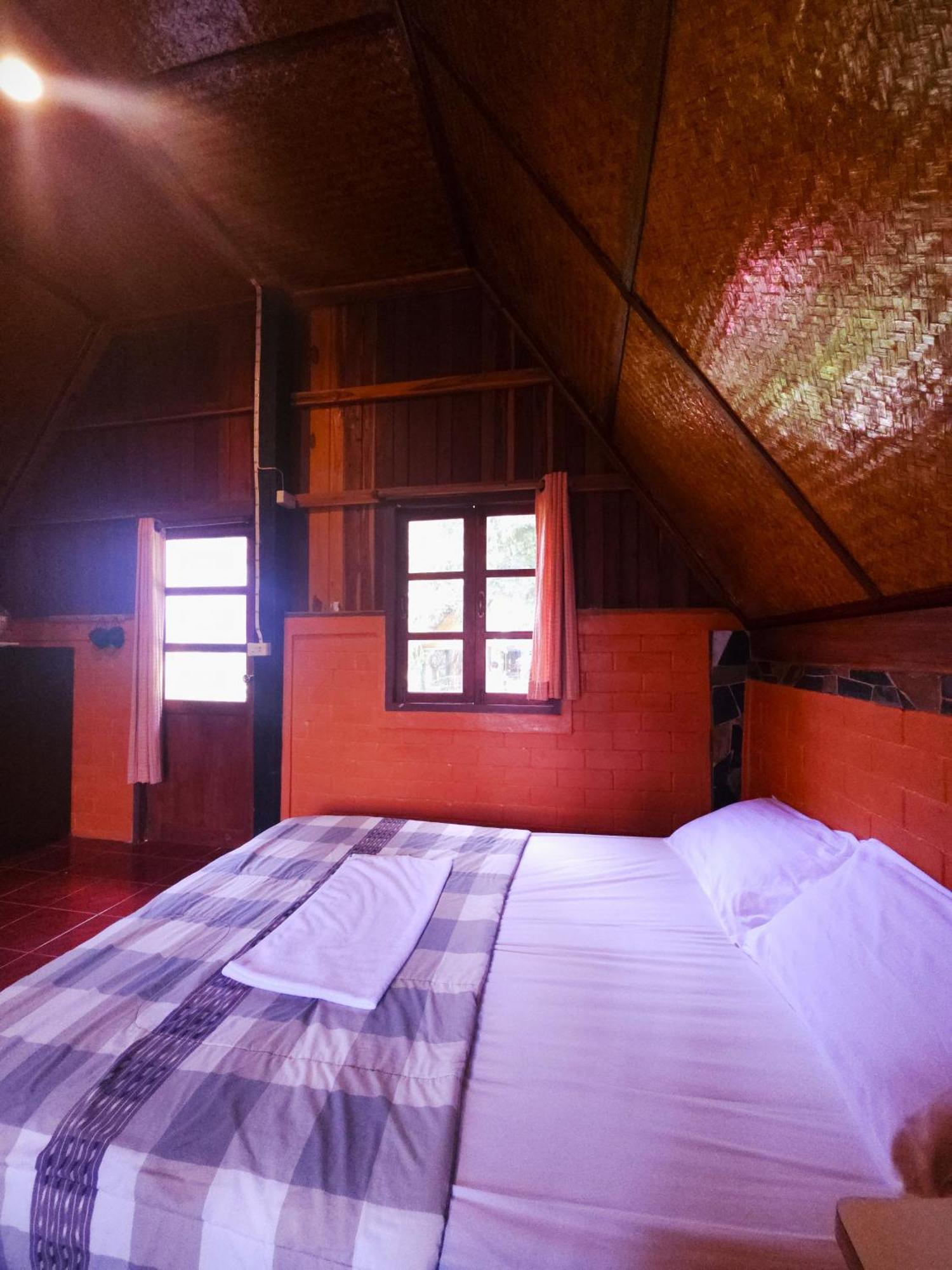 Pai Kiniman Resort Экстерьер фото